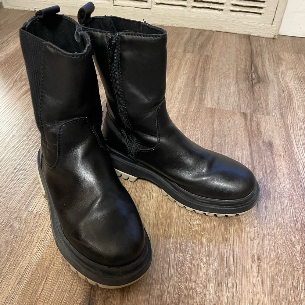 Zara Girls Black Faux Leather Lug Boots